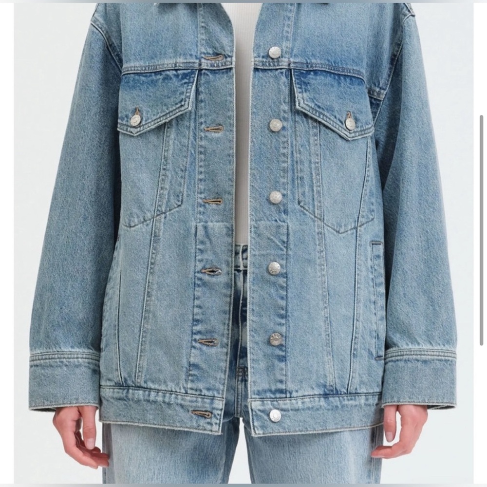 DAZE WOMEN'S LATER MEDIUM WASH DENIM JACKET